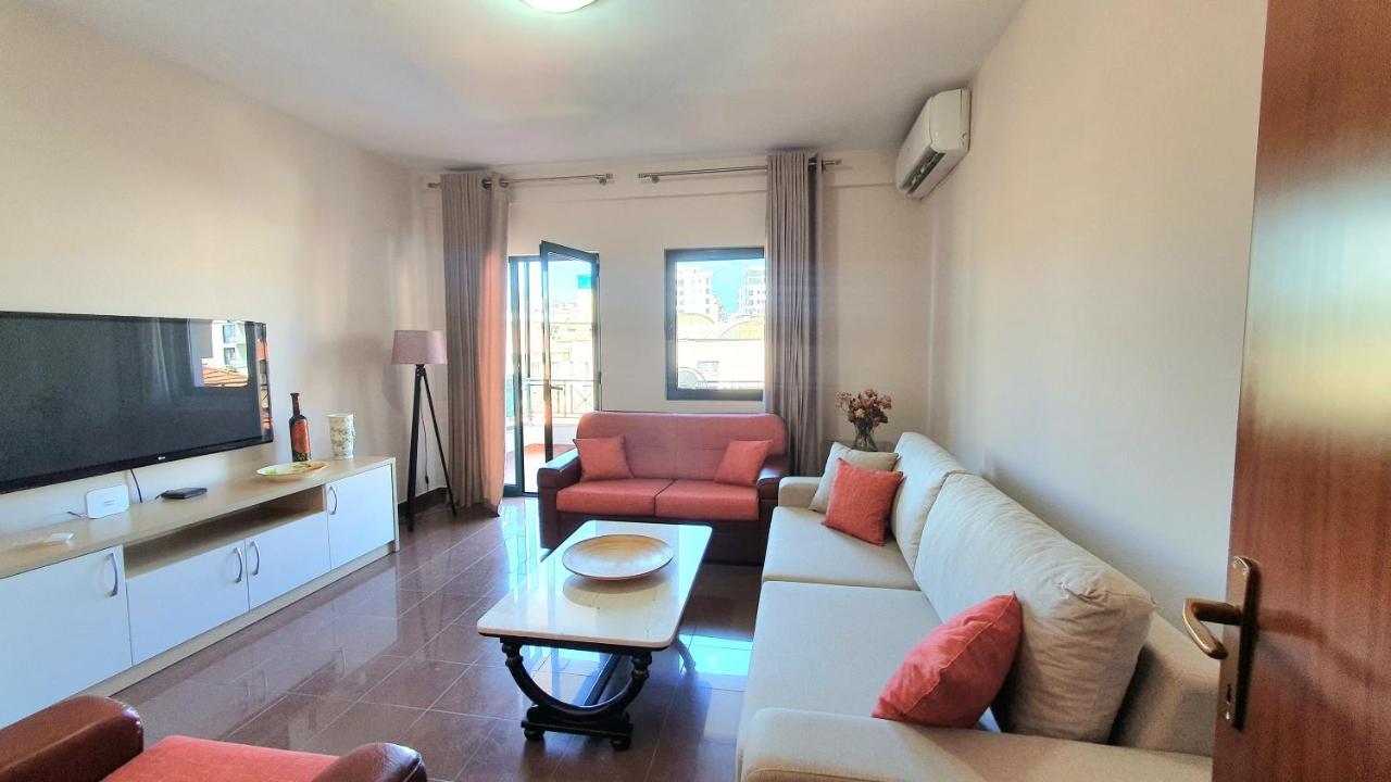 Star Apartment Tiranë Eksteriør bilde