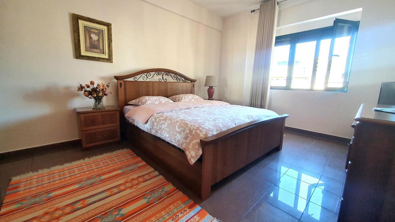 Star Apartment Tiranë Eksteriør bilde